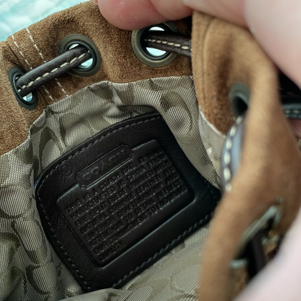 Coach drawstring suede wristley - Picture 7 of 11